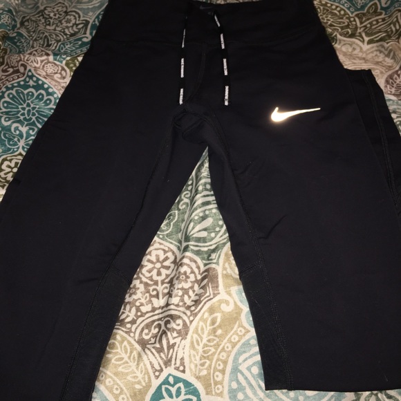 Nike Dry Fit leggings - Picture 1 of 2